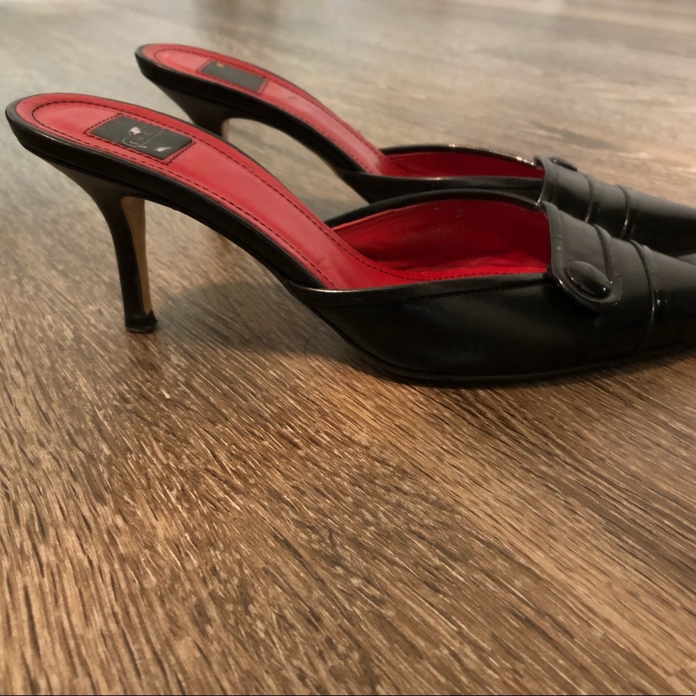 Vintage Coach closed toed black heels size 7 - Picture 3 of 5